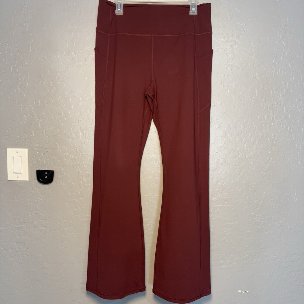 NWT Fabletics Oasis PureLuxe High-Waisted Pocketed Kick Flare Pants Merlot XL